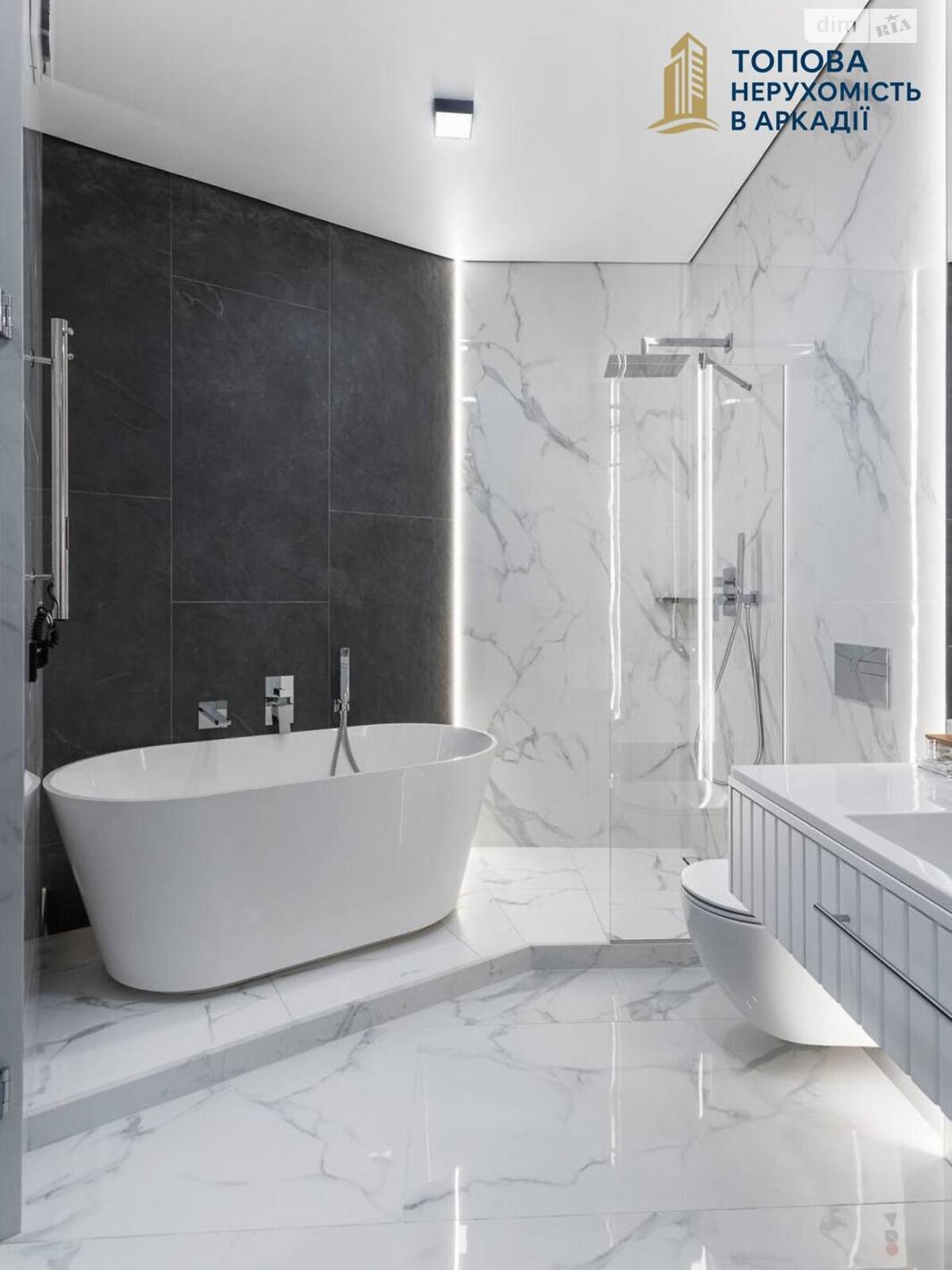 однокомнатная квартира в Одессе, район Аркадия, на ул. Валерия Самофалова 16А/6 в аренду на долгий срок помесячно фото 1