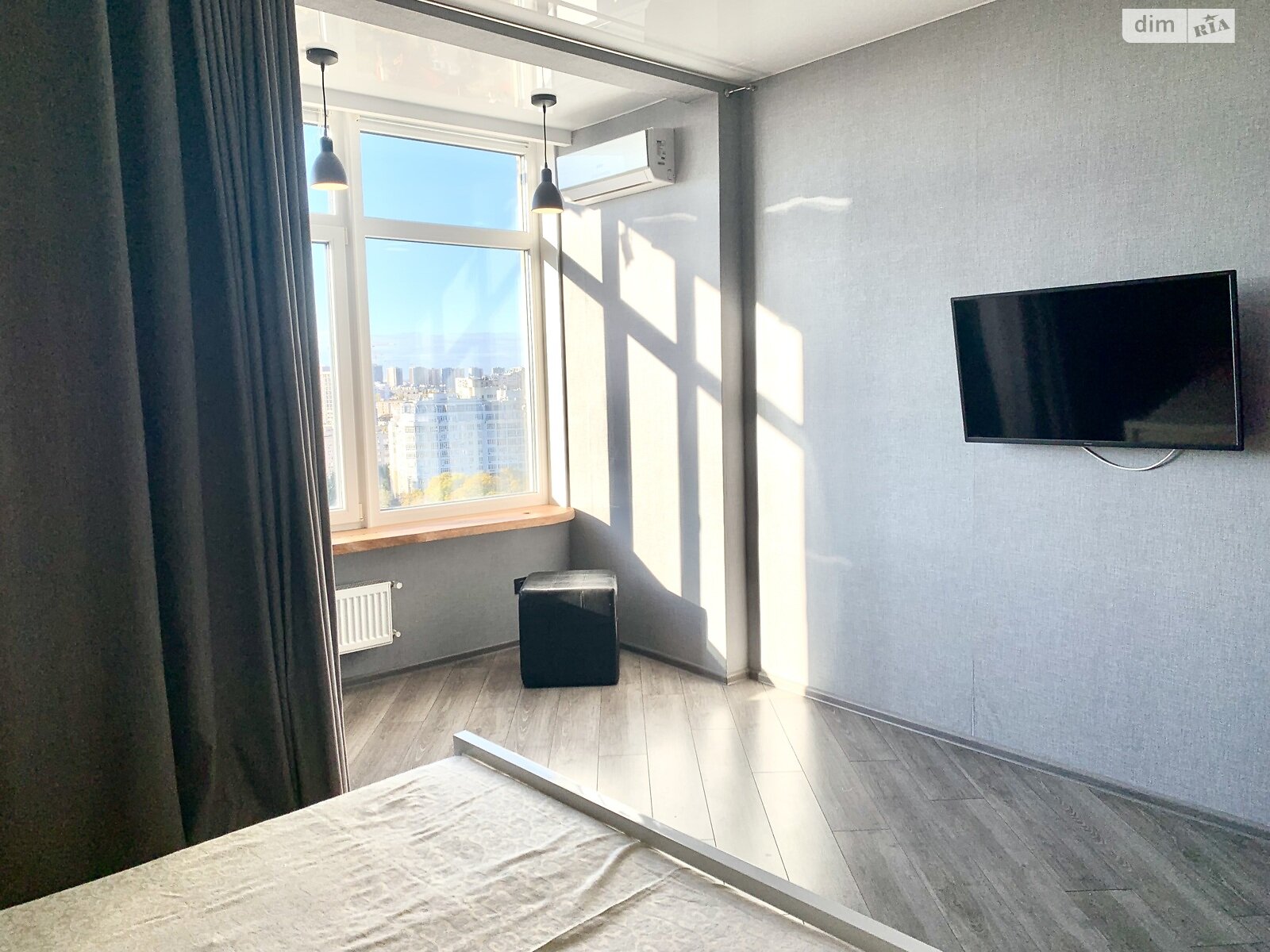 однокомнатная квартира в Одессе, район Аркадия, на ул. Валерия Самофалова 16А/3 в аренду на долгий срок помесячно фото 1 однокомнатная квартира в Одессе, район Аркадия, на ул. Валерия Самофалова 16А/3 в аренду на долгий срок помесячно фото 1