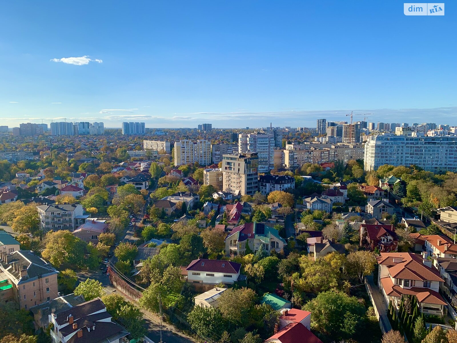 однокомнатная квартира в Одессе, район Аркадия, на ул. Валерия Самофалова 16А/3 в аренду на долгий срок помесячно фото 1 однокомнатная квартира в Одессе, район Аркадия, на ул. Валерия Самофалова 16А/3 в аренду на долгий срок помесячно фото 1