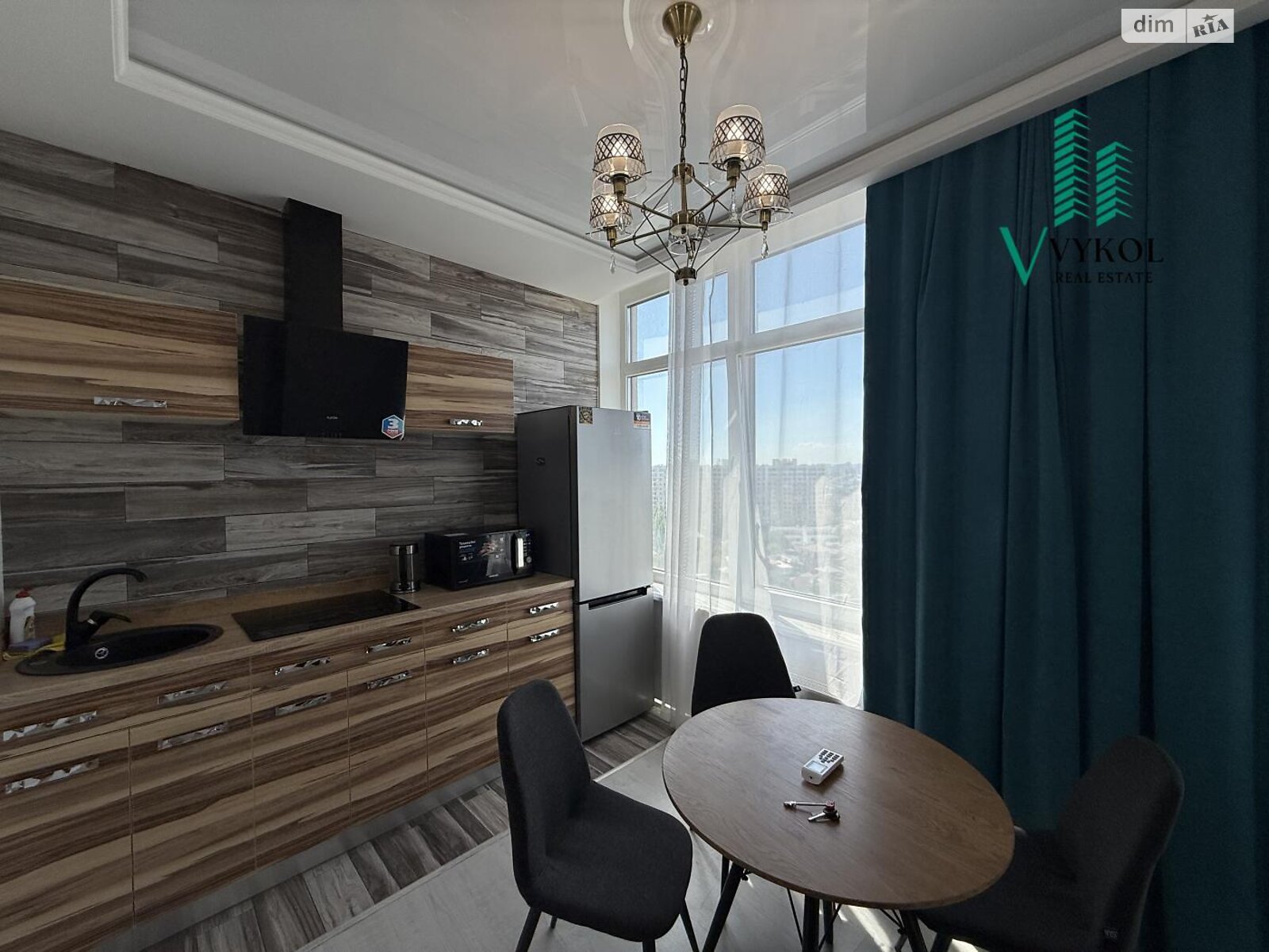 однокомнатная квартира в Одессе, район Аркадия, на ул. Валерия Самофалова 16А/3 в аренду на долгий срок помесячно фото 1 однокомнатная квартира в Одессе, район Аркадия, на ул. Валерия Самофалова 16А/3 в аренду на долгий срок помесячно фото 1