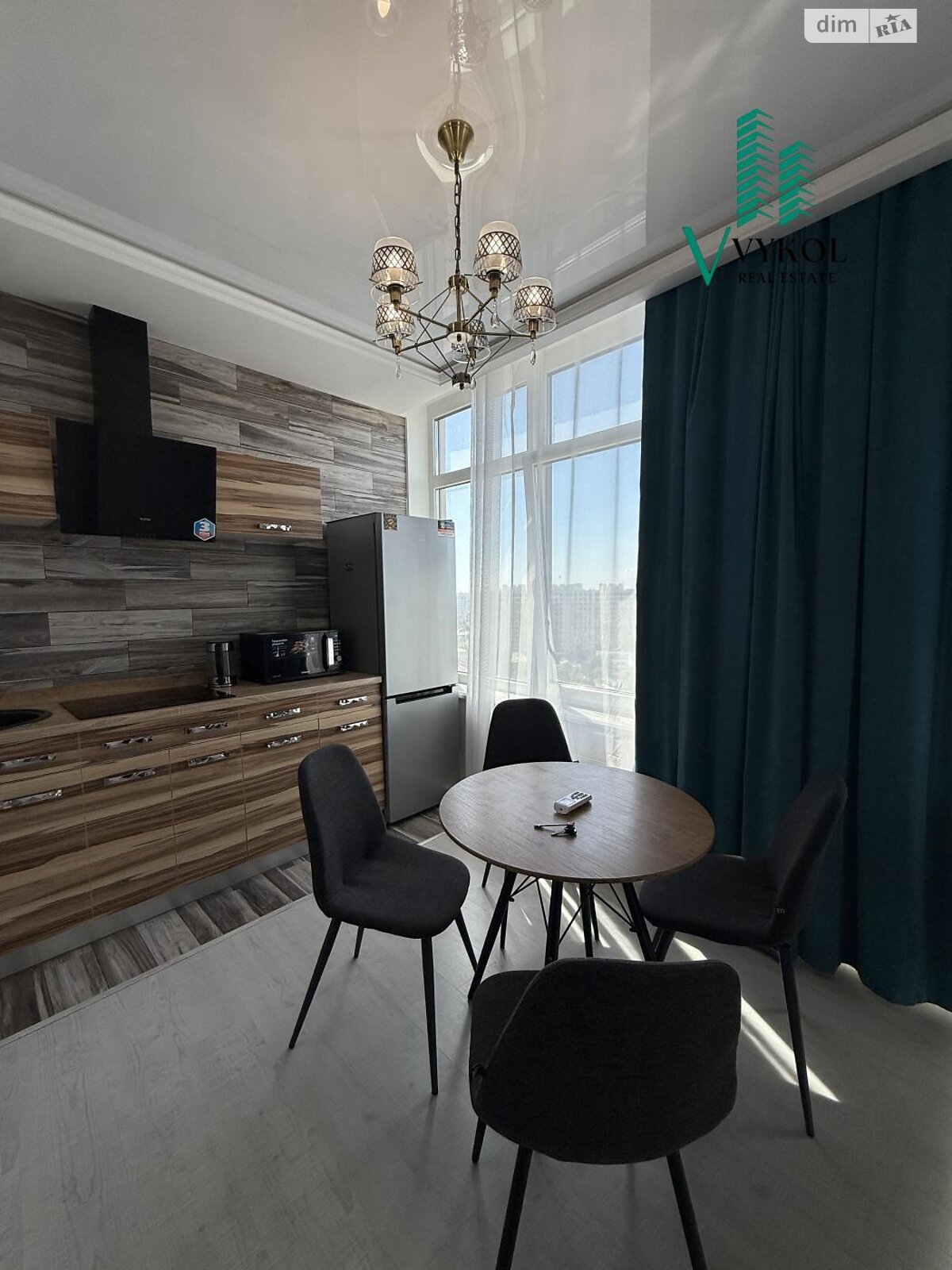 однокомнатная квартира в Одессе, район Аркадия, на ул. Валерия Самофалова 16А/3 в аренду на долгий срок помесячно фото 1 однокомнатная квартира в Одессе, район Аркадия, на ул. Валерия Самофалова 16А/3 в аренду на долгий срок помесячно фото 1