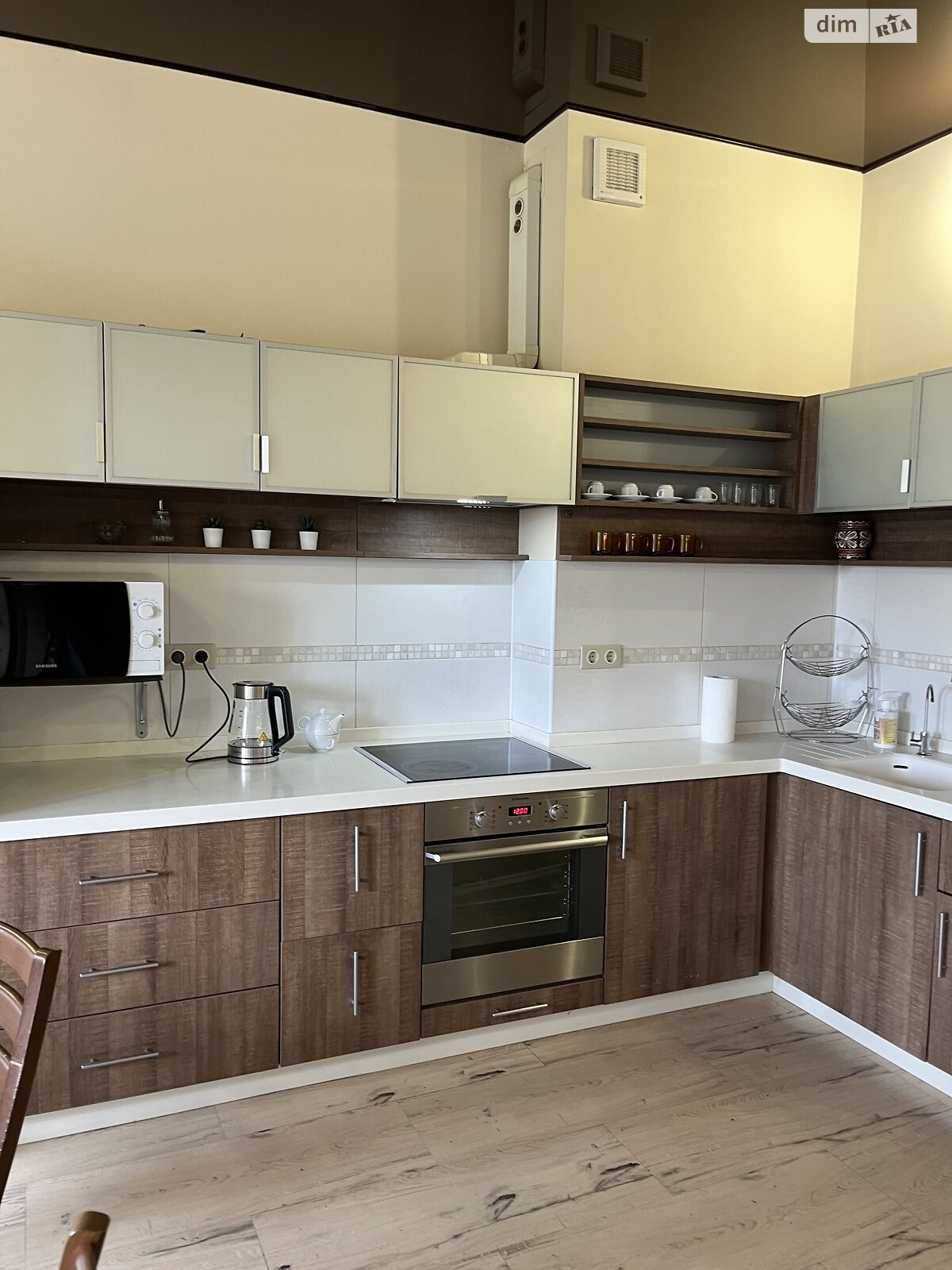 однокомнатная квартира в Одессе, на ул. Базарная 5/2 в аренду на долгий срок помесячно фото 1