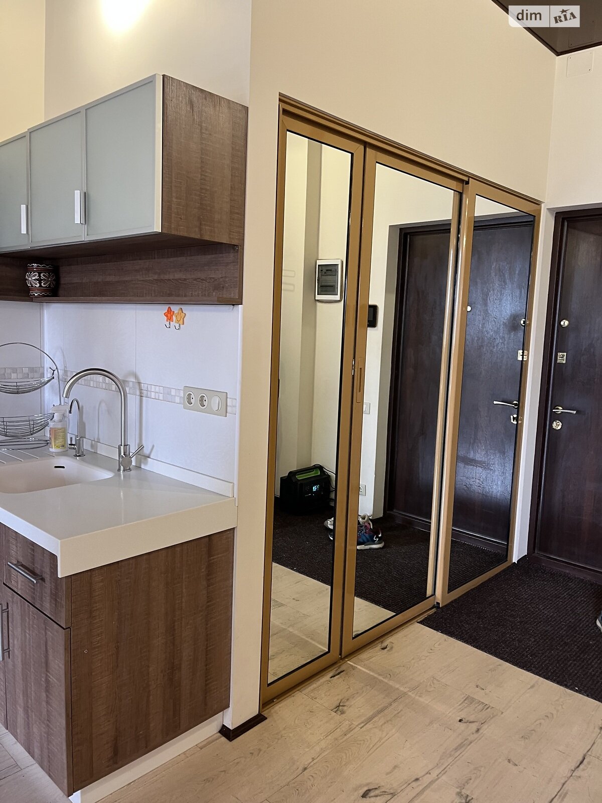 однокомнатная квартира в Одессе, на ул. Базарная 5/2 в аренду на долгий срок помесячно фото 1