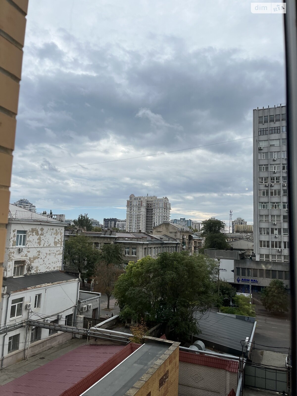 однокомнатная квартира в Одессе, на ул. Базарная 5/2 в аренду на долгий срок помесячно фото 1