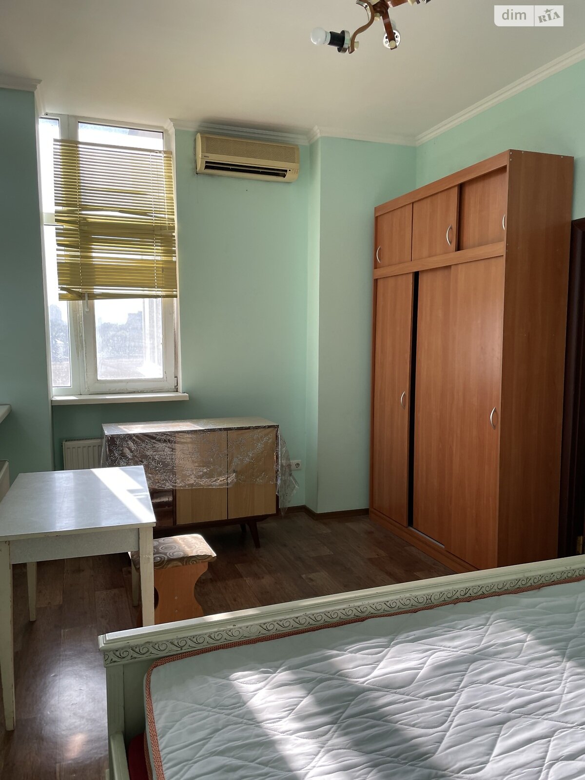 двухкомнатная квартира в Одессе, район Ближние Мельницы, на ул. Артиллерийская 4В в аренду на долгий срок помесячно фото 1 двухкомнатная квартира в Одессе, район Ближние Мельницы, на ул. Артиллерийская 4В в аренду на долгий срок помесячно фото 1