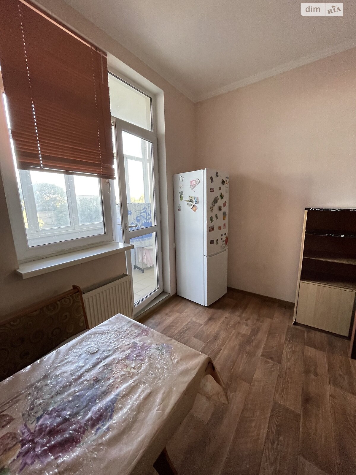 двухкомнатная квартира в Одессе, район Ближние Мельницы, на ул. Артиллерийская 4В в аренду на долгий срок помесячно фото 1 двухкомнатная квартира в Одессе, район Ближние Мельницы, на ул. Артиллерийская 4В в аренду на долгий срок помесячно фото 1