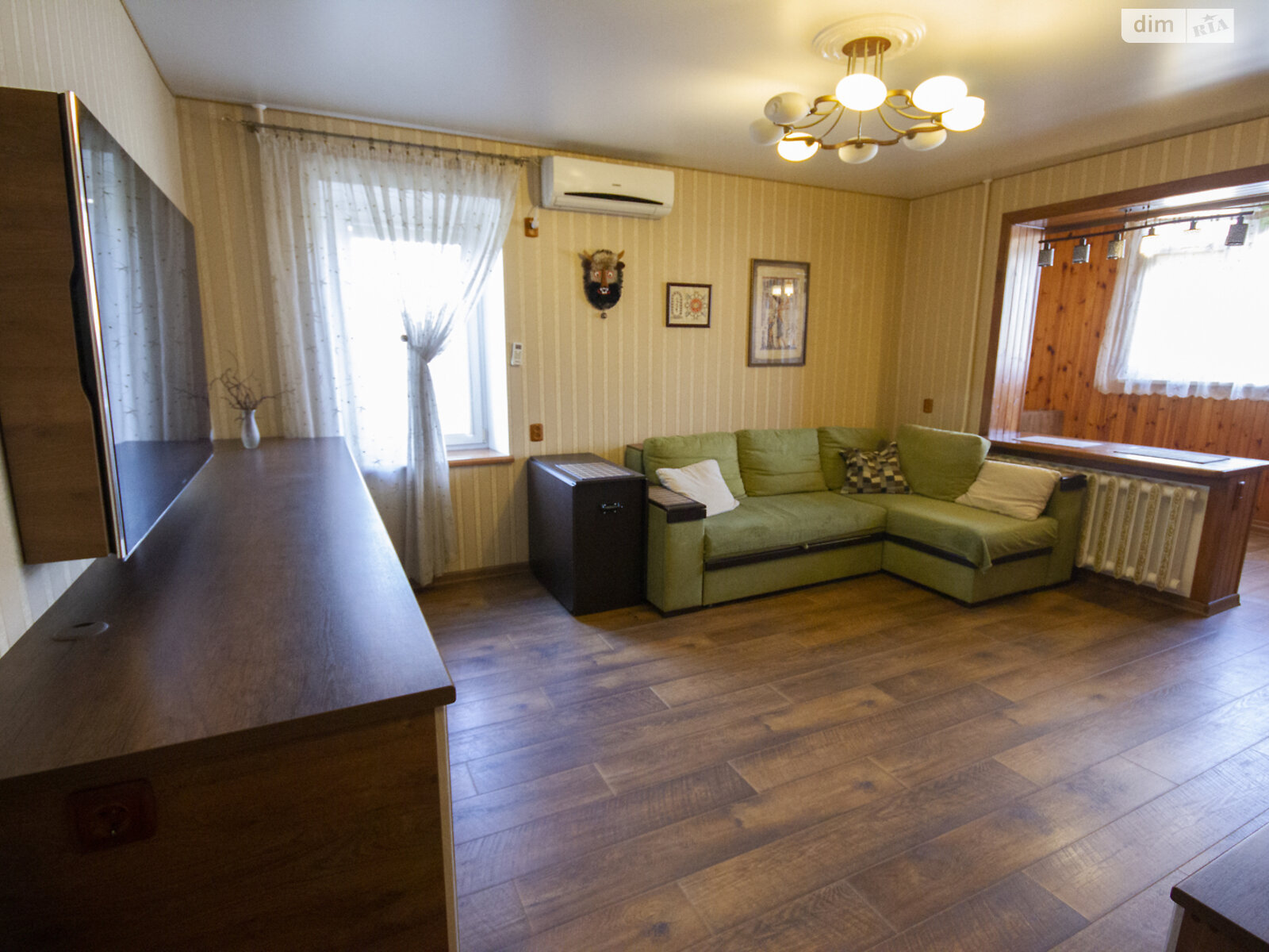 трикімнатна квартира в Одесі, район Ближні Млини, на вул. Люстдорфська дорога 13 в довготривалу оренду помісячно фото 1