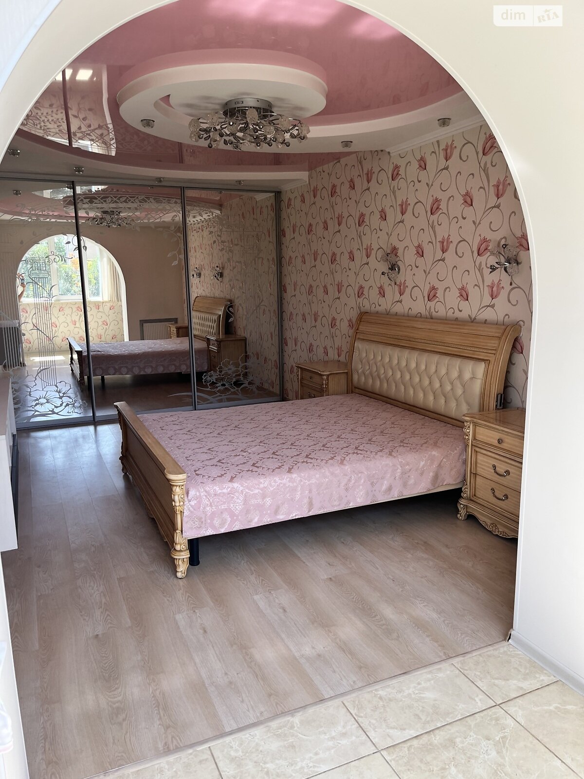 двокімнатна квартира в Одесі, район Ближні Млини, на вул. Якова Бреуса в довготривалу оренду помісячно фото 1