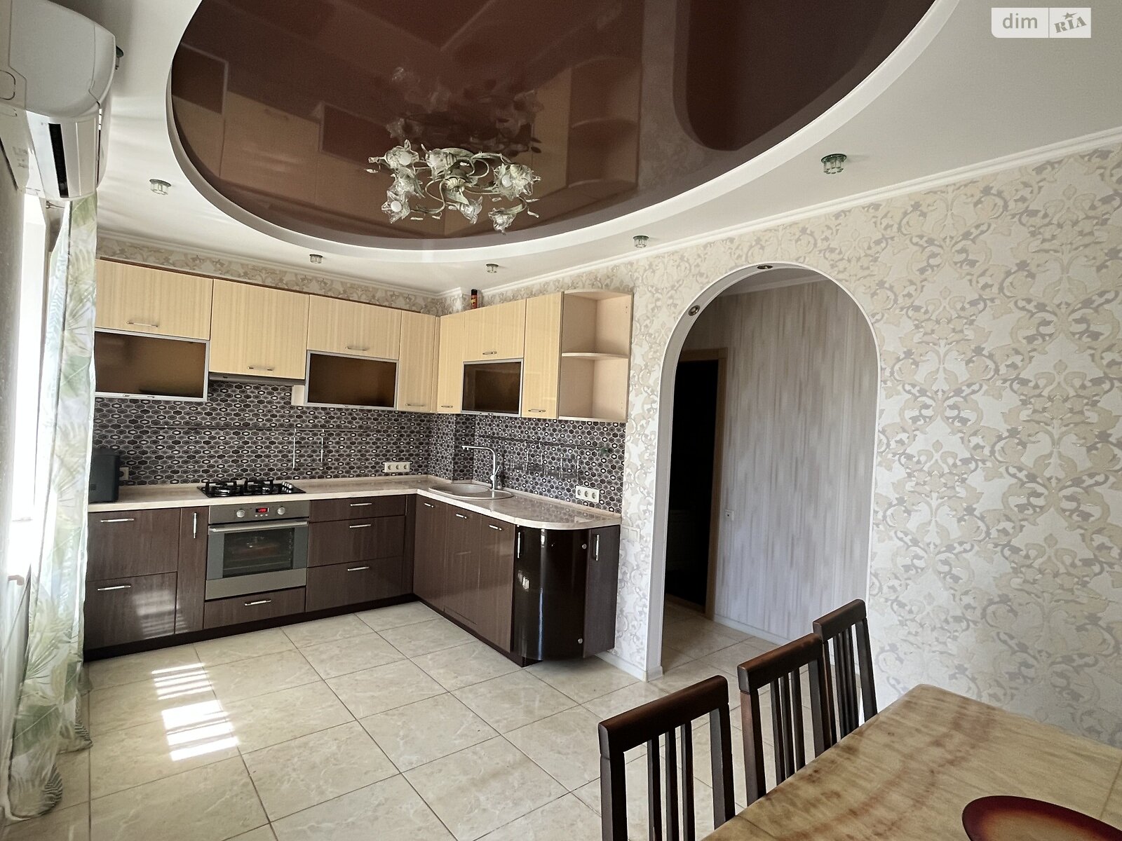 двокімнатна квартира в Одесі, район Ближні Млини, на вул. Якова Бреуса в довготривалу оренду помісячно фото 1