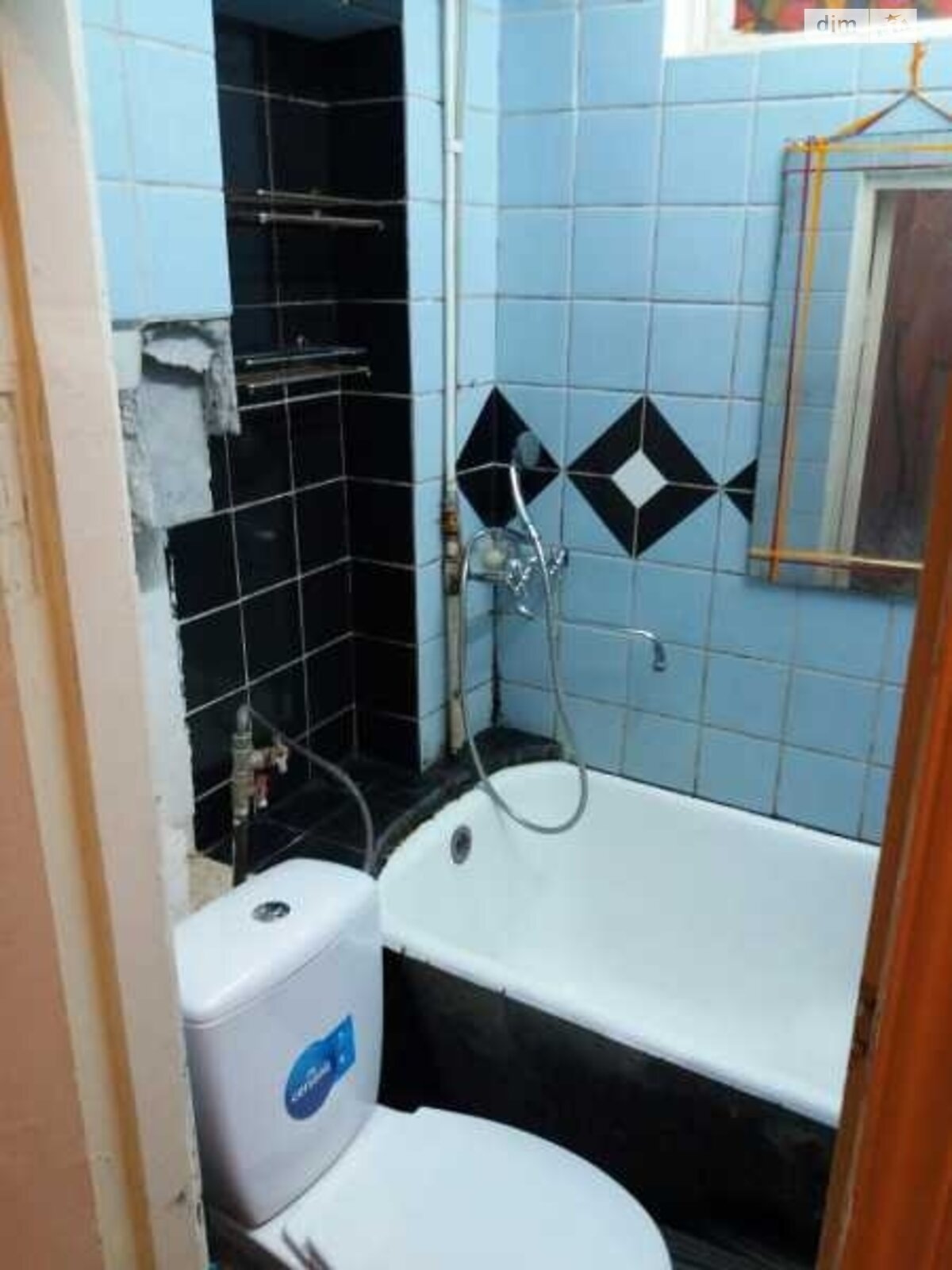 трехкомнатная квартира в Одессе, на ул. Большая Арнаутская 2В в аренду на долгий срок помесячно фото 1 трехкомнатная квартира в Одессе, на ул. Большая Арнаутская 2В в аренду на долгий срок помесячно фото 1