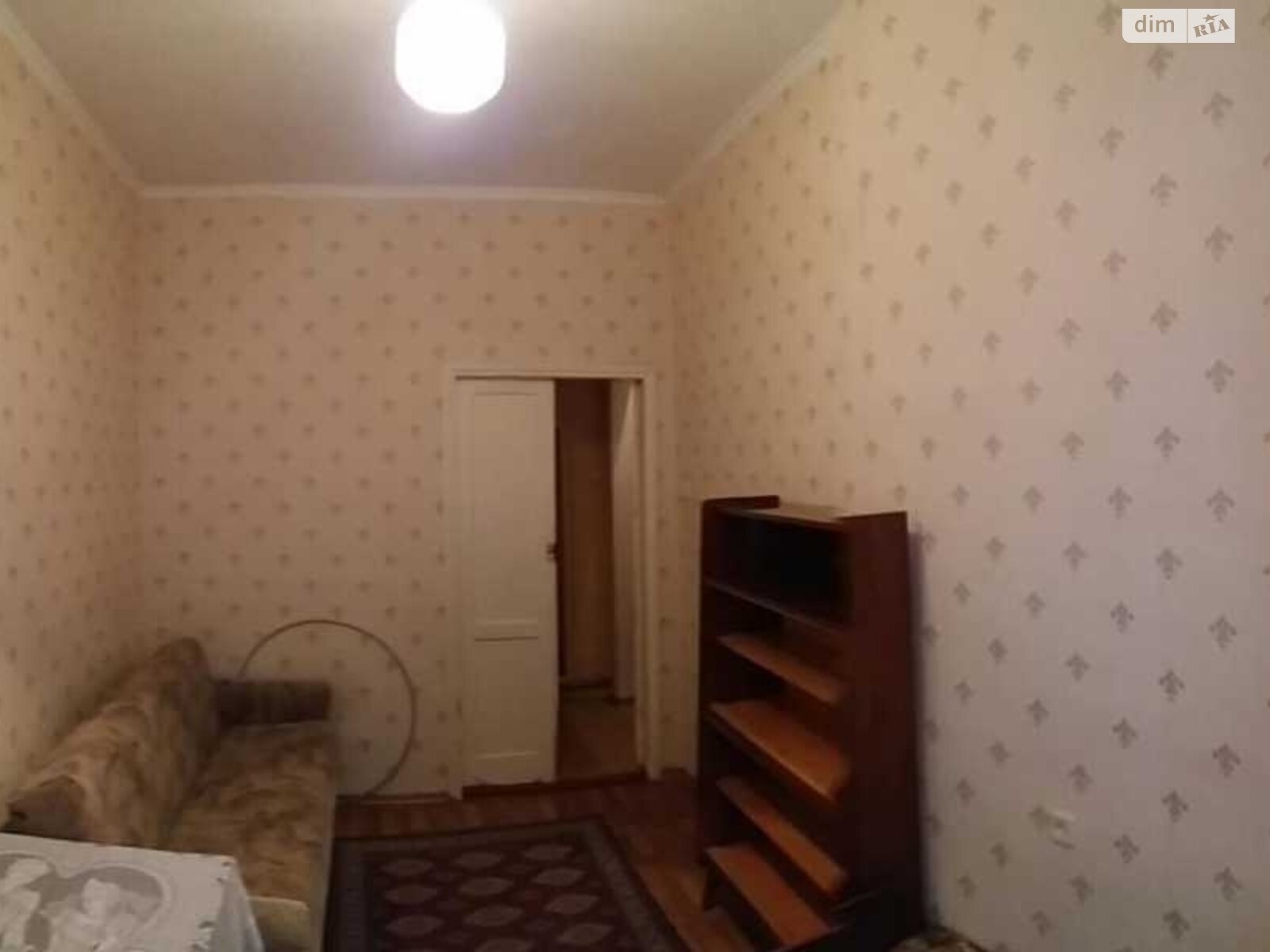 трехкомнатная квартира в Одессе, на ул. Большая Арнаутская 2В в аренду на долгий срок помесячно фото 1 трехкомнатная квартира в Одессе, на ул. Большая Арнаутская 2В в аренду на долгий срок помесячно фото 1