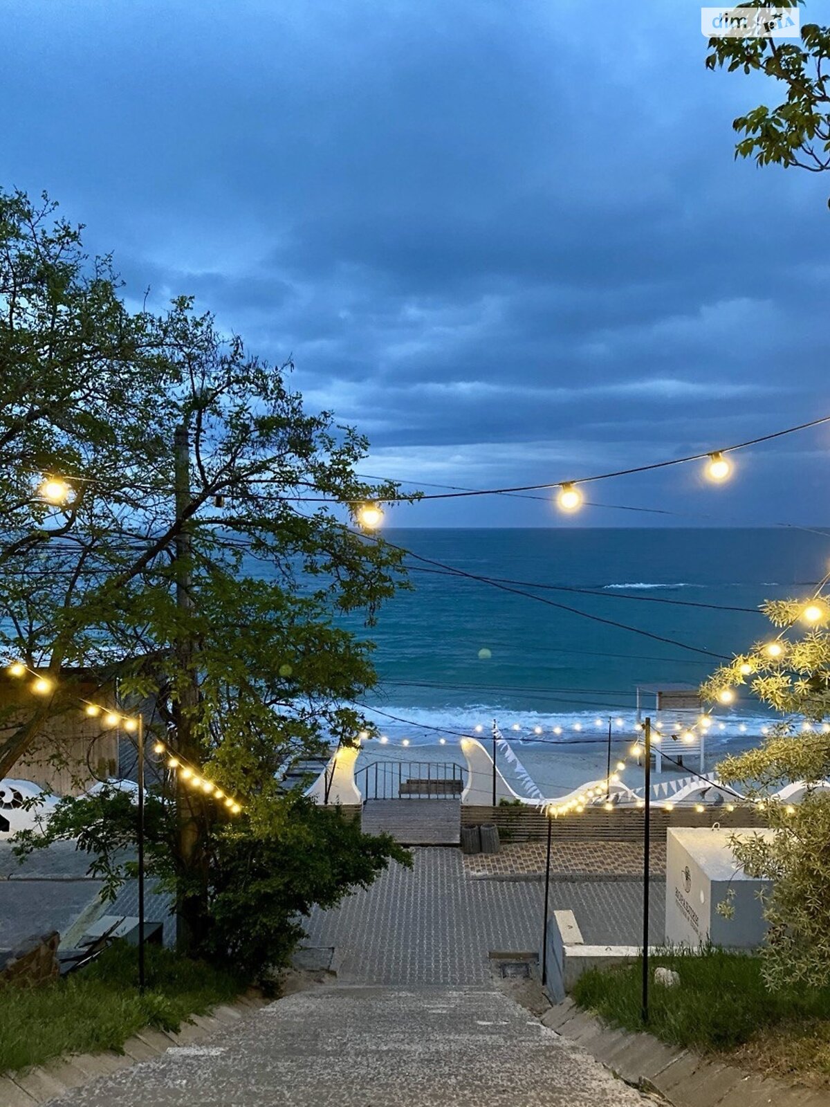 однокімнатна квартира в Одесі, район Великий Фонтан, на вул. 13 станція Великого Фонтану в довготривалу оренду помісячно фото 1