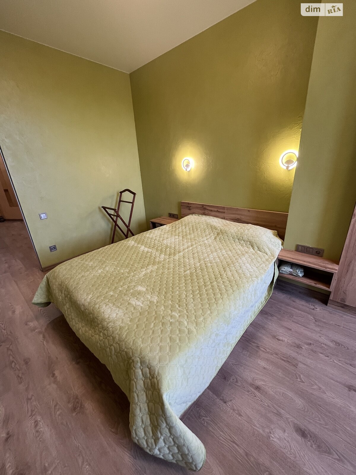 однокомнатная квартира в Одессе, район Большой Фонтан, на дор. Фонтанская в аренду на долгий срок помесячно фото 1 однокомнатная квартира в Одессе, район Большой Фонтан, на дор. Фонтанская в аренду на долгий срок помесячно фото 1