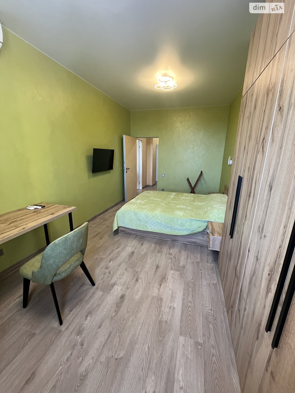 однокомнатная квартира в Одессе, район Большой Фонтан, на дор. Фонтанская в аренду на долгий срок помесячно фото 1 однокомнатная квартира в Одессе, район Большой Фонтан, на дор. Фонтанская в аренду на долгий срок помесячно фото 1