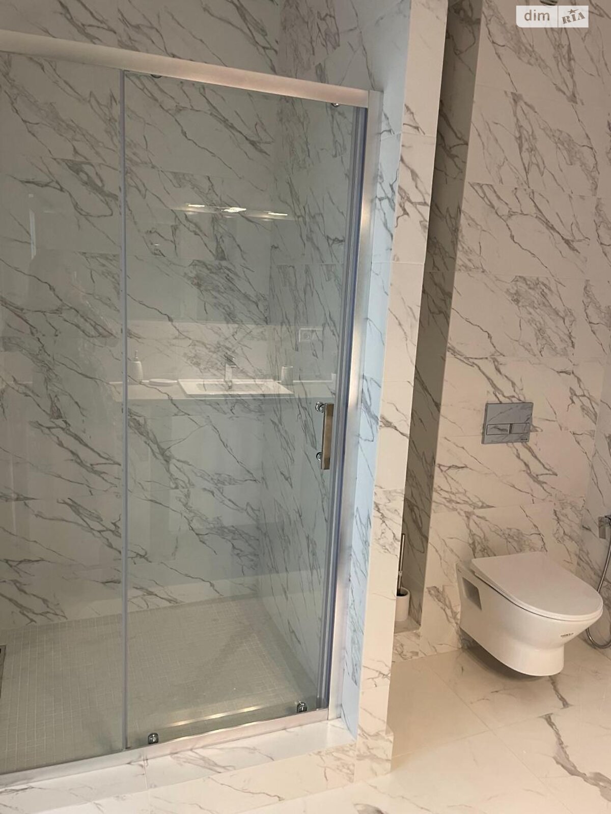 однокімнатна квартира в Одесі, район Великий Фонтан, на дор. Фонтанська 118А/3 в довготривалу оренду помісячно фото 1 однокімнатна квартира в Одесі, район Великий Фонтан, на дор. Фонтанська 118А/3 в довготривалу оренду помісячно фото 1