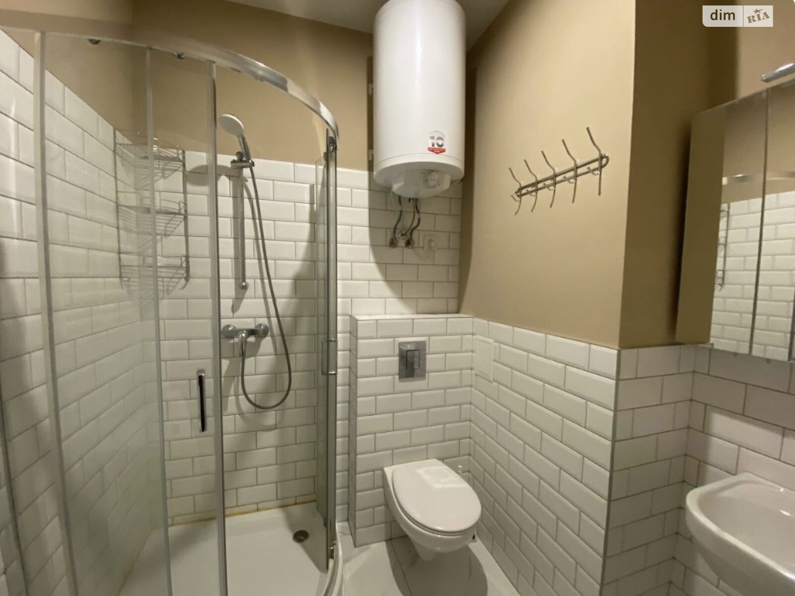 однокімнатна квартира в Одесі, район Великий Фонтан, на дор. Фонтанська 153А в довготривалу оренду помісячно фото 1 однокімнатна квартира в Одесі, район Великий Фонтан, на дор. Фонтанська 153А в довготривалу оренду помісячно фото 1