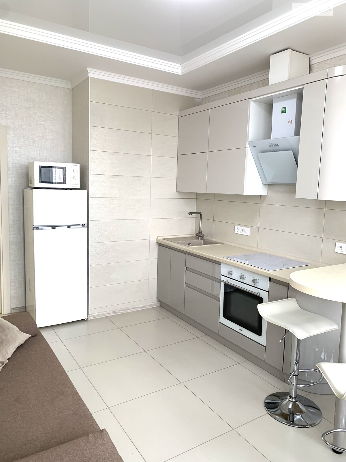 однокомнатная квартира в Одессе, район Большой Фонтан, на дор. Фонтанская 58/1, кв. 86 в аренду на долгий срок помесячно фото 1 однокомнатная квартира в Одессе, район Большой Фонтан, на дор. Фонтанская 58/1, кв. 86 в аренду на долгий срок помесячно фото 1