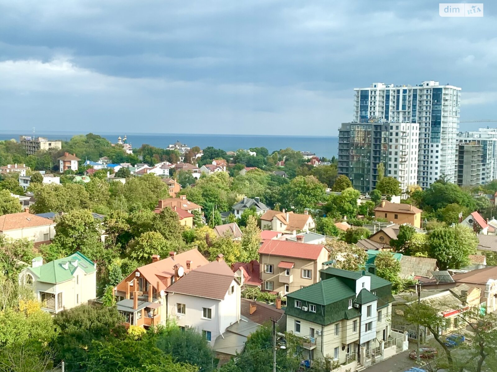 однокомнатная квартира в Одессе, район Большой Фонтан, на дор. Фонтанская 58/1, кв. 86 в аренду на долгий срок помесячно фото 1 однокомнатная квартира в Одессе, район Большой Фонтан, на дор. Фонтанская 58/1, кв. 86 в аренду на долгий срок помесячно фото 1