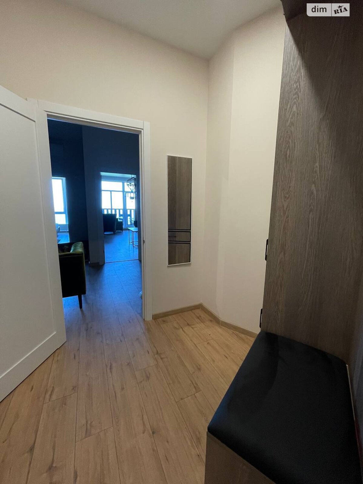 двухкомнатная квартира в Одессе, район Большой Фонтан, на дор. Фонтанская 153А в аренду на долгий срок помесячно фото 1 двухкомнатная квартира в Одессе, район Большой Фонтан, на дор. Фонтанская 153А в аренду на долгий срок помесячно фото 1