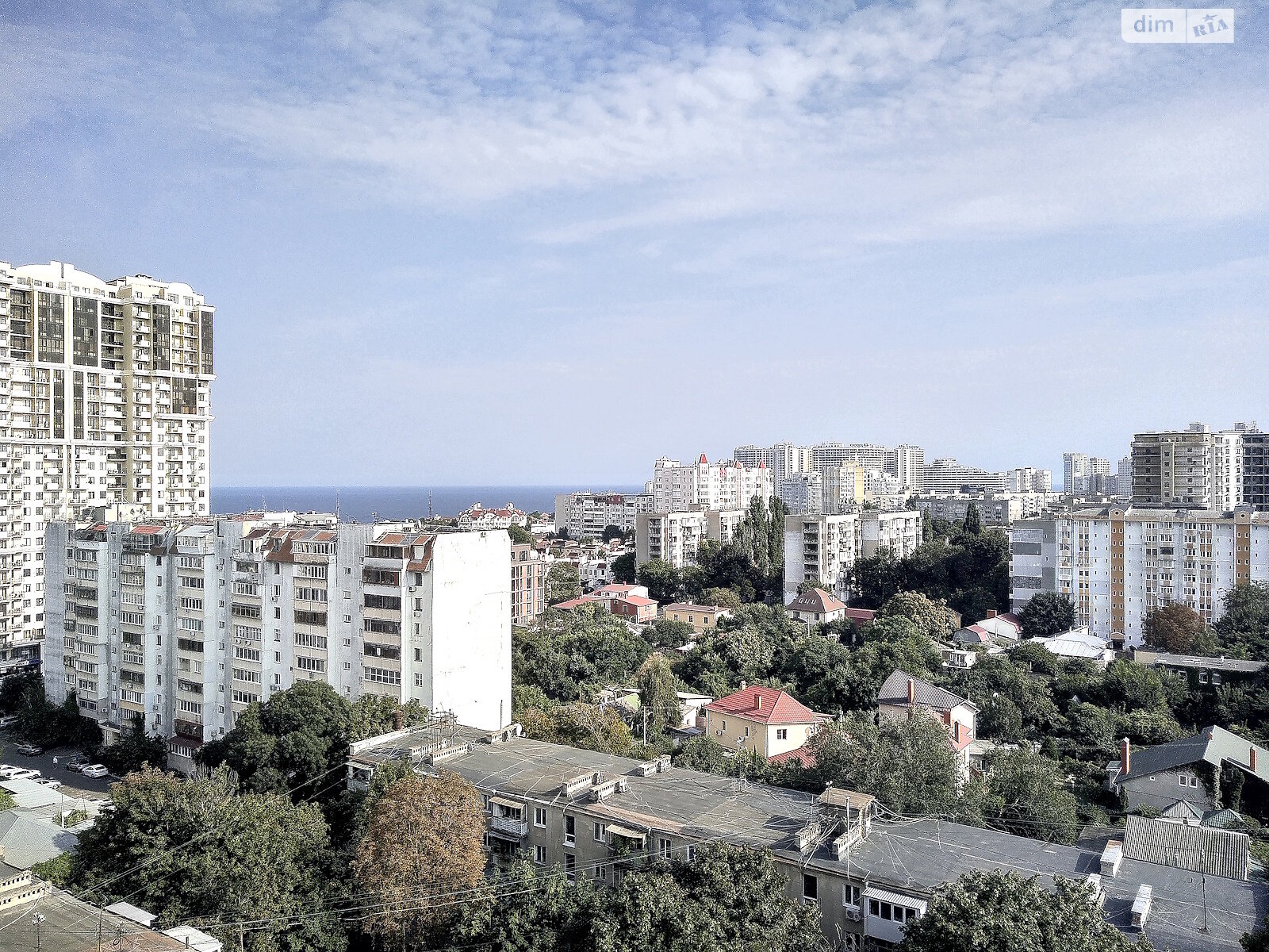 двокімнатна квартира в Одесі, район Великий Фонтан, на дор. Фонтанська 49/1 в довготривалу оренду помісячно фото 1