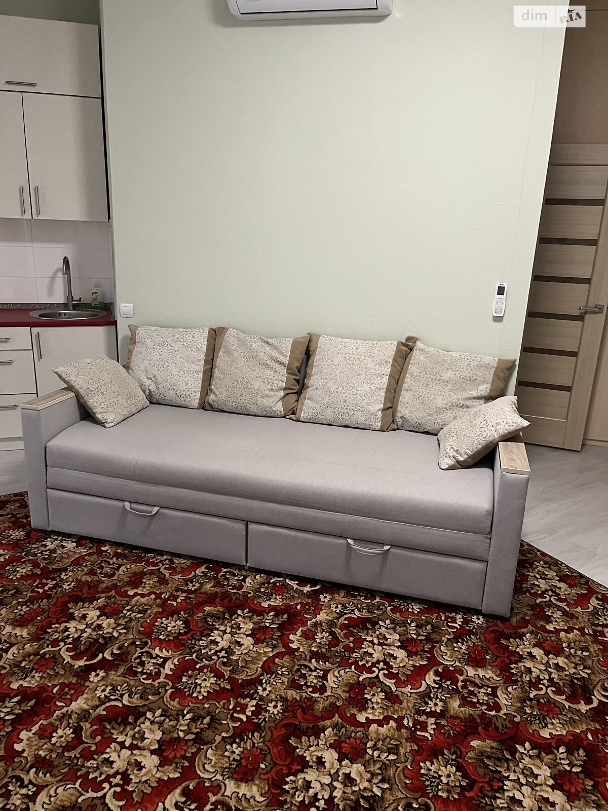 однокомнатная квартира в Одессе, район Большой Фонтан, на дор. Фонтанская 118/2, кв. 38 в аренду на долгий срок помесячно фото 1