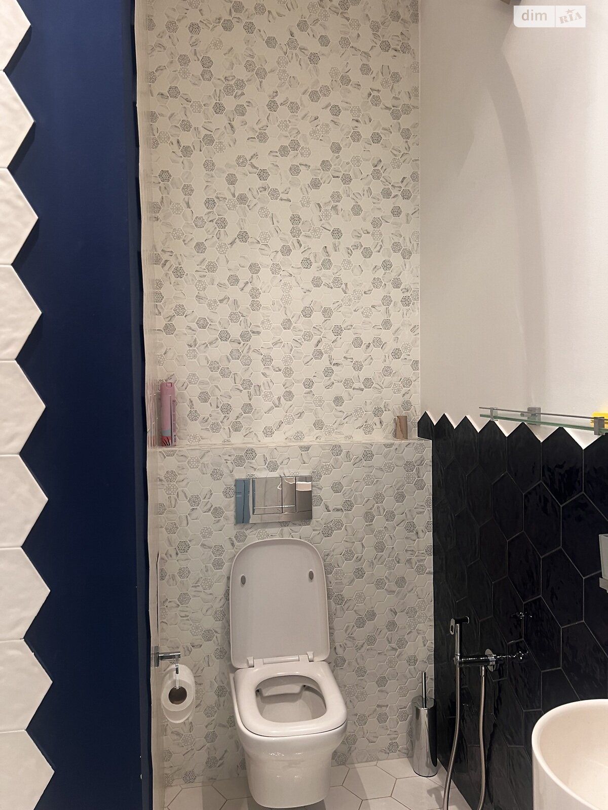 однокімнатна квартира в Одесі, район Великий Фонтан, на вул. Гаршина 5А, кв. 19 в довготривалу оренду помісячно фото 1 однокімнатна квартира в Одесі, район Великий Фонтан, на вул. Гаршина 5А, кв. 19 в довготривалу оренду помісячно фото 1