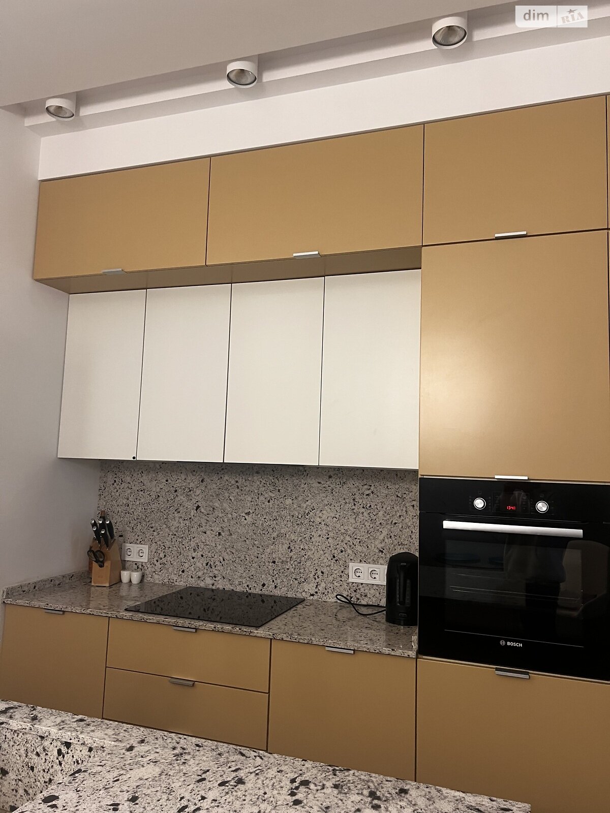 однокімнатна квартира в Одесі, район Великий Фонтан, на вул. Гаршина 5А, кв. 19 в довготривалу оренду помісячно фото 1 однокімнатна квартира в Одесі, район Великий Фонтан, на вул. Гаршина 5А, кв. 19 в довготривалу оренду помісячно фото 1