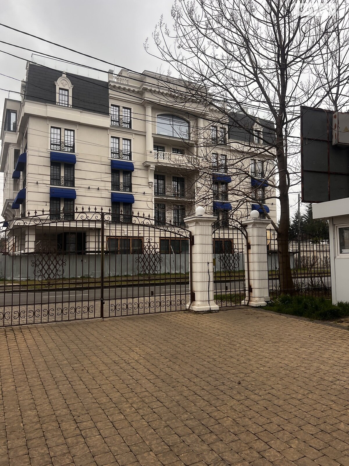 однокімнатна квартира в Одесі, район Великий Фонтан, на вул. Гаршина 5А, кв. 19 в довготривалу оренду помісячно фото 1 однокімнатна квартира в Одесі, район Великий Фонтан, на вул. Гаршина 5А, кв. 19 в довготривалу оренду помісячно фото 1