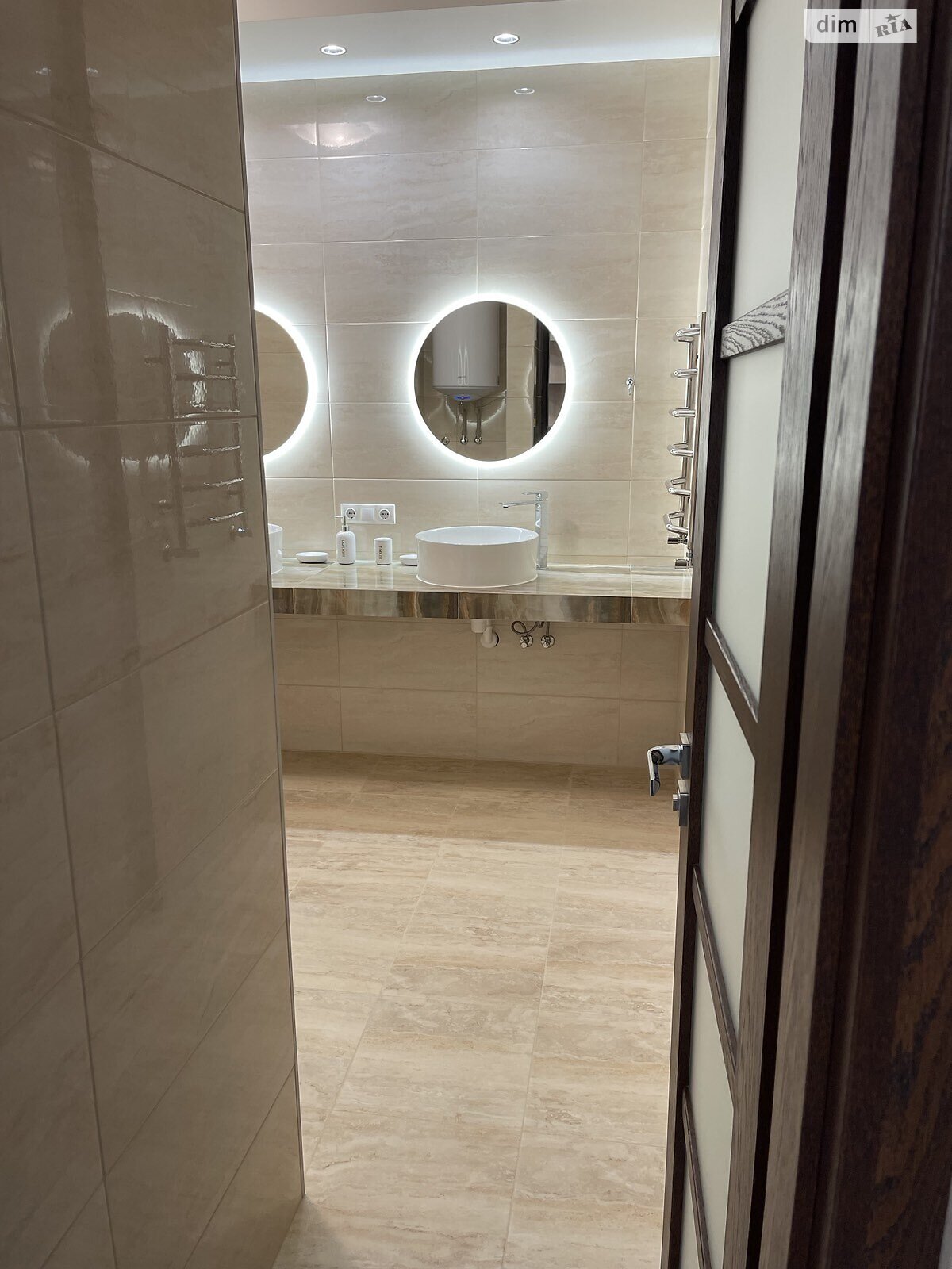 двухкомнатная квартира в Одессе, район Большой Фонтан, на ул. Лигинская 2А в аренду на долгий срок помесячно фото 1