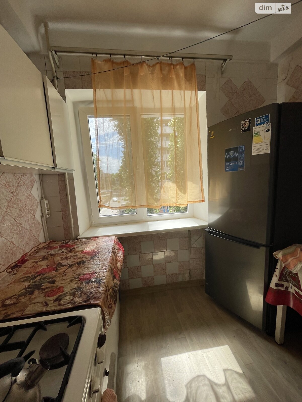 двокімнатна квартира в Одесі, район Черемушки, на вул. Олексія Вадатурського 61/2 в довготривалу оренду помісячно фото 1 двокімнатна квартира в Одесі, район Черемушки, на вул. Олексія Вадатурського 61/2 в довготривалу оренду помісячно фото 1