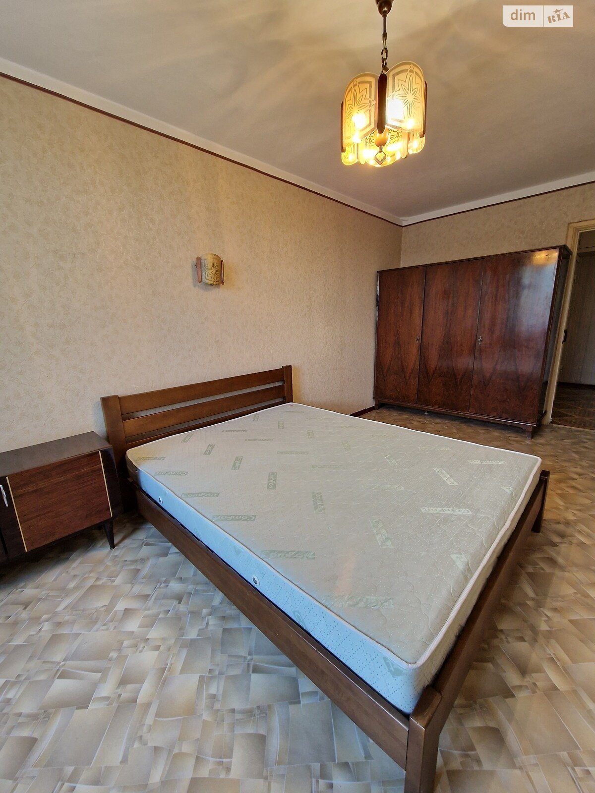 двухкомнатная квартира в Одессе, район Черемушки, на пер. Анатра в аренду на долгий срок помесячно фото 1 двухкомнатная квартира в Одессе, район Черемушки, на пер. Анатра в аренду на долгий срок помесячно фото 1