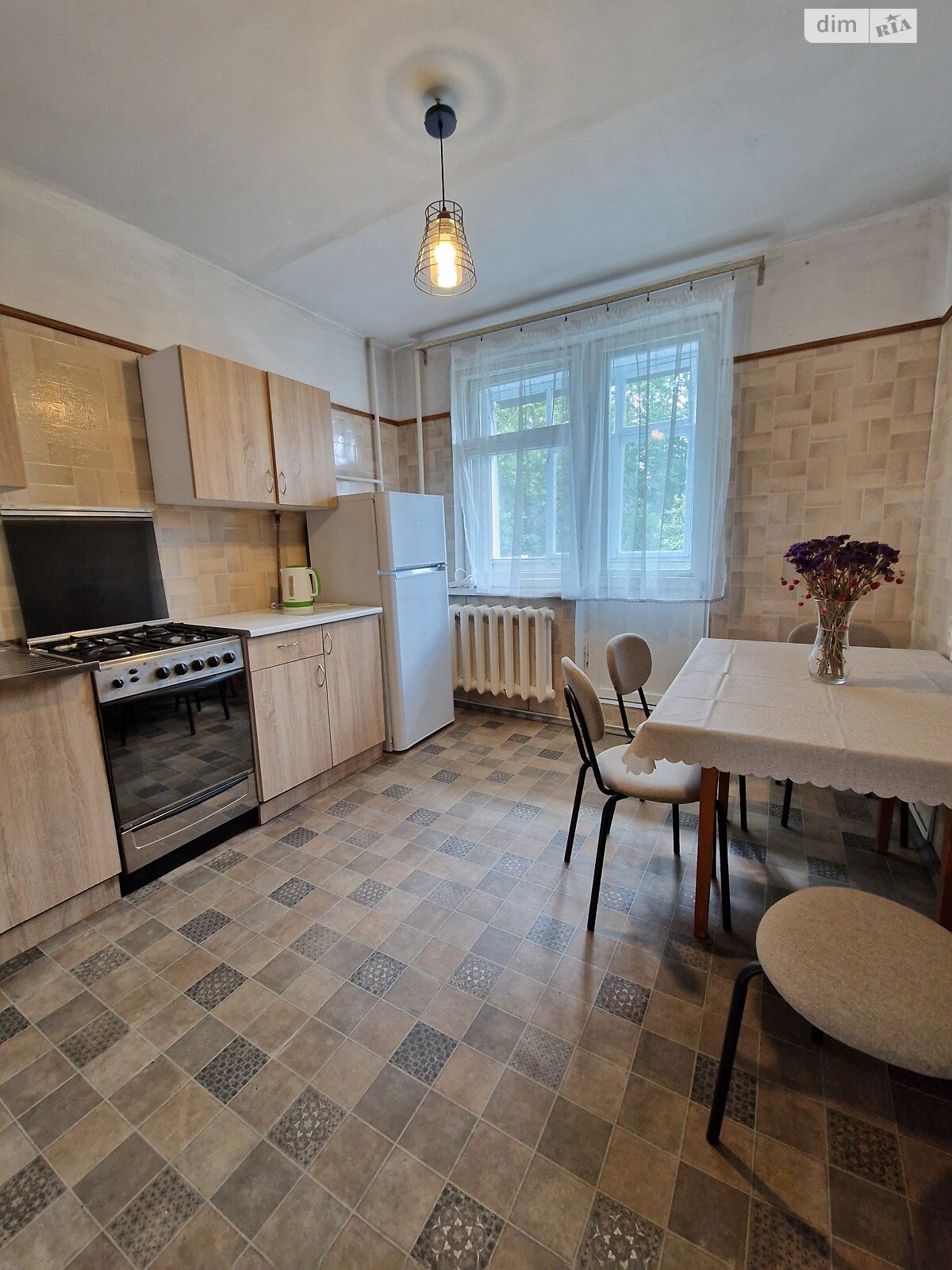 двухкомнатная квартира в Одессе, район Черемушки, на пер. Анатра в аренду на долгий срок помесячно фото 1 двухкомнатная квартира в Одессе, район Черемушки, на пер. Анатра в аренду на долгий срок помесячно фото 1