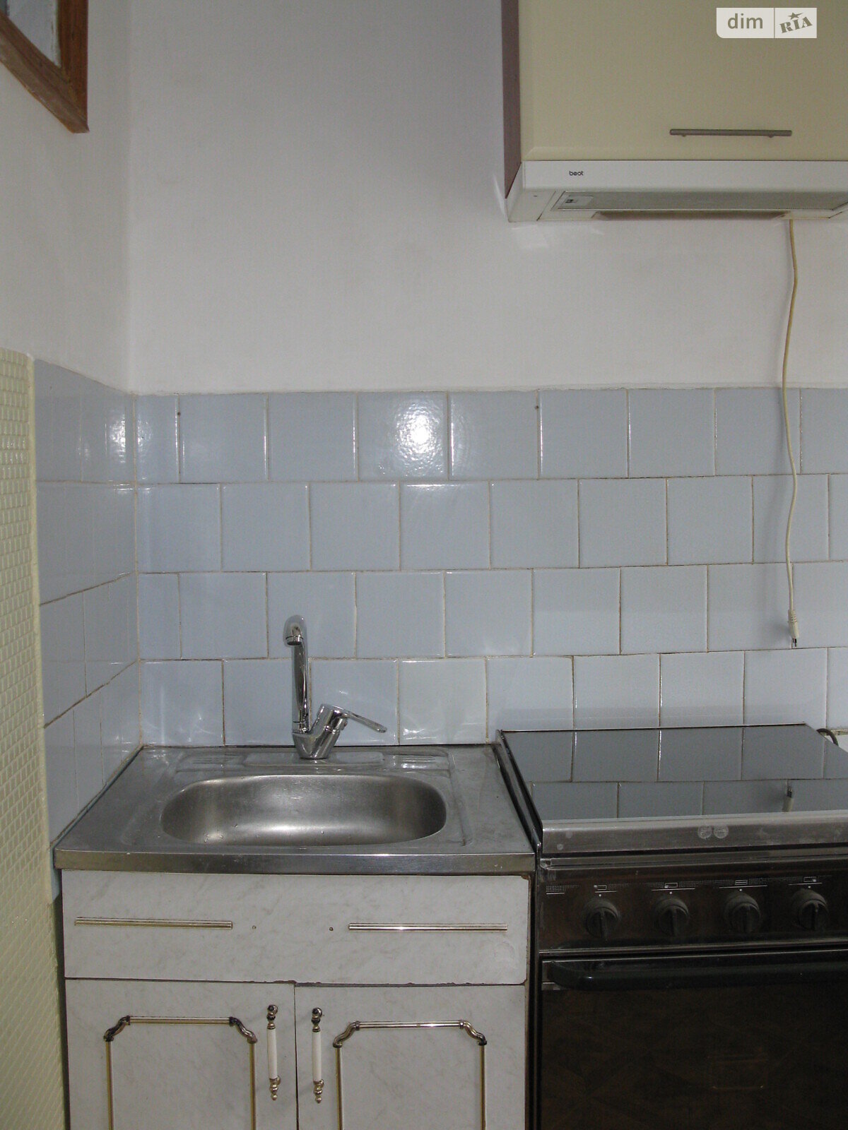 трикімнатна квартира без меблів в Одесі, район Черемушки, на вул. Іцхака Рабіна в довготривалу оренду помісячно фото 1