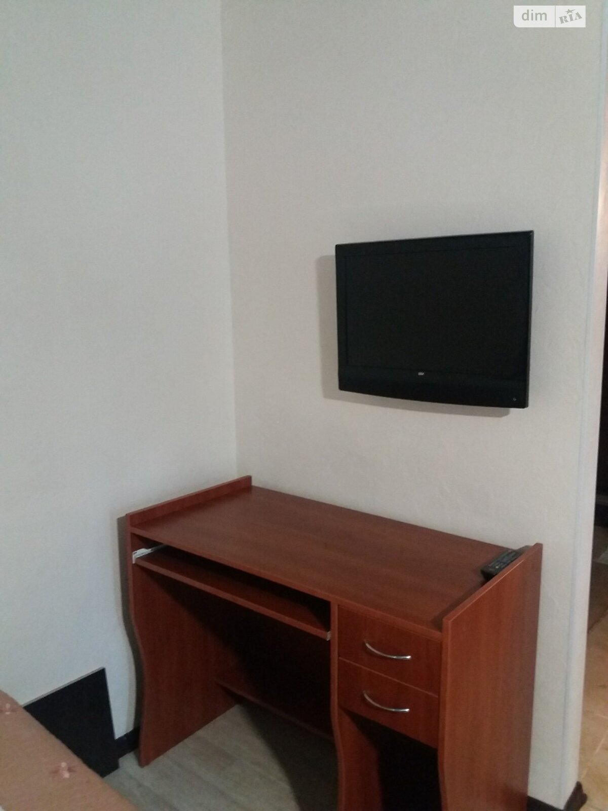 однокомнатная квартира в Одессе, район Черемушки, на ул. Ивана и Юрия Лип в аренду на долгий срок помесячно фото 1