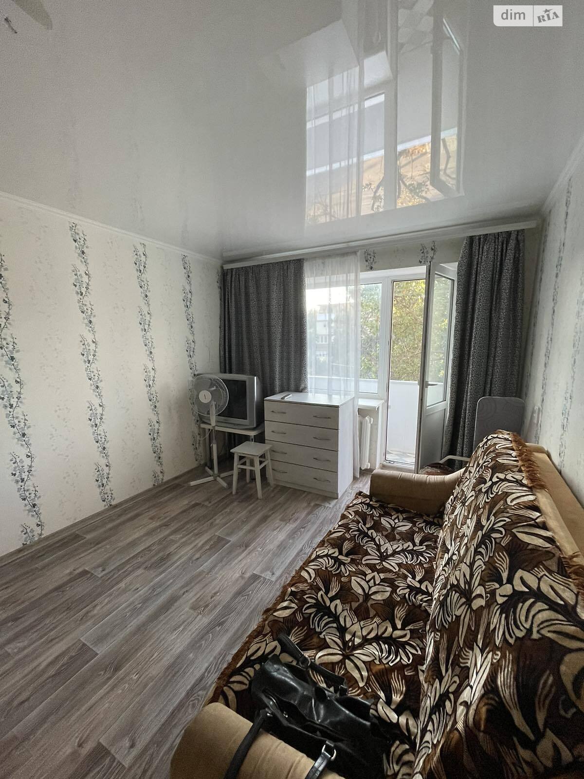 однокімнатна квартира в Одесі, район Черемушки, на вул. Космонавтів в довготривалу оренду помісячно фото 1