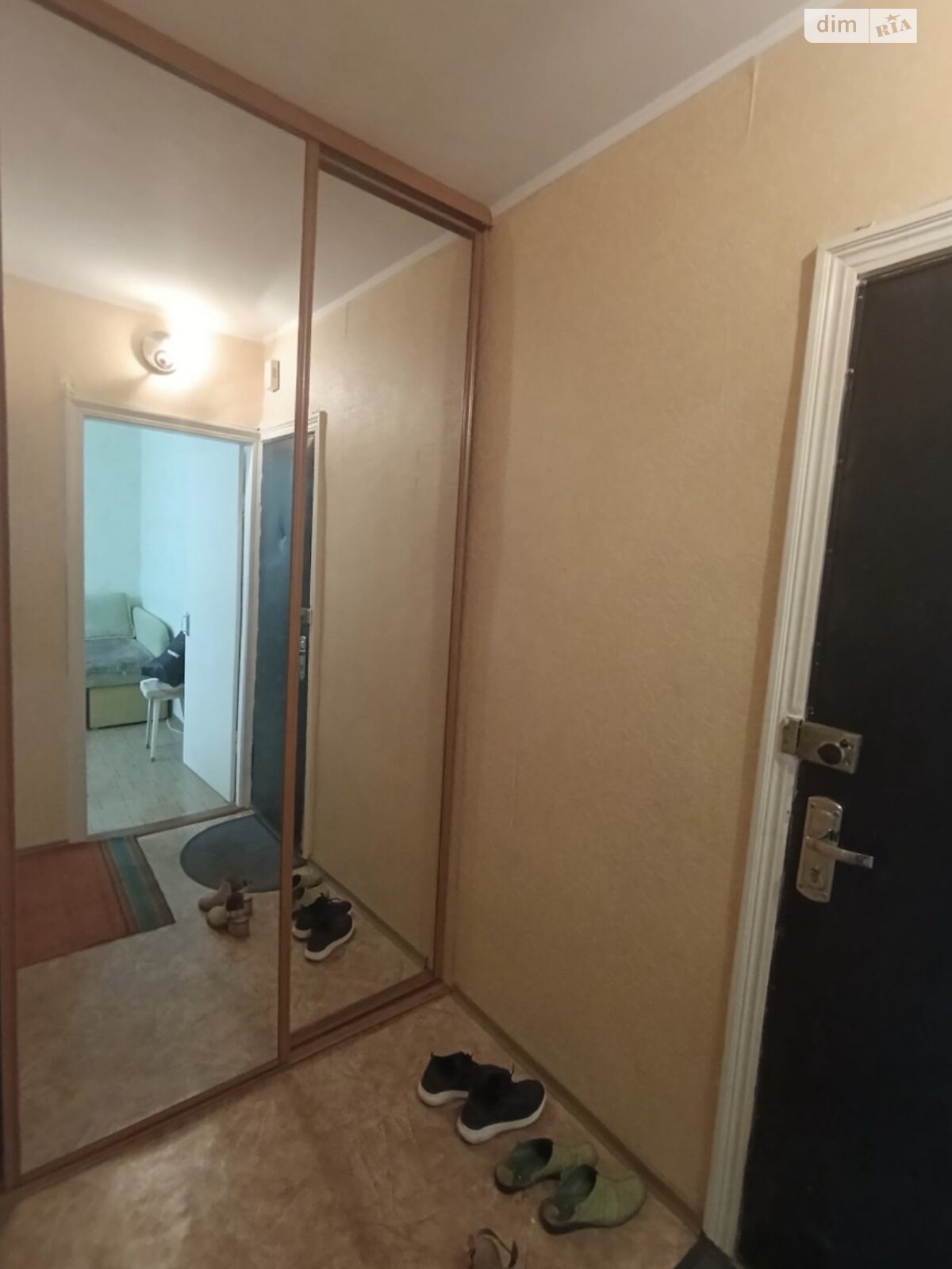 однокімнатна квартира з ремонтом в Одесі, район Черемушки, на вул. Радісна 17 в довготривалу оренду помісячно фото 1 однокімнатна квартира з ремонтом в Одесі, район Черемушки, на вул. Радісна 17 в довготривалу оренду помісячно фото 1
