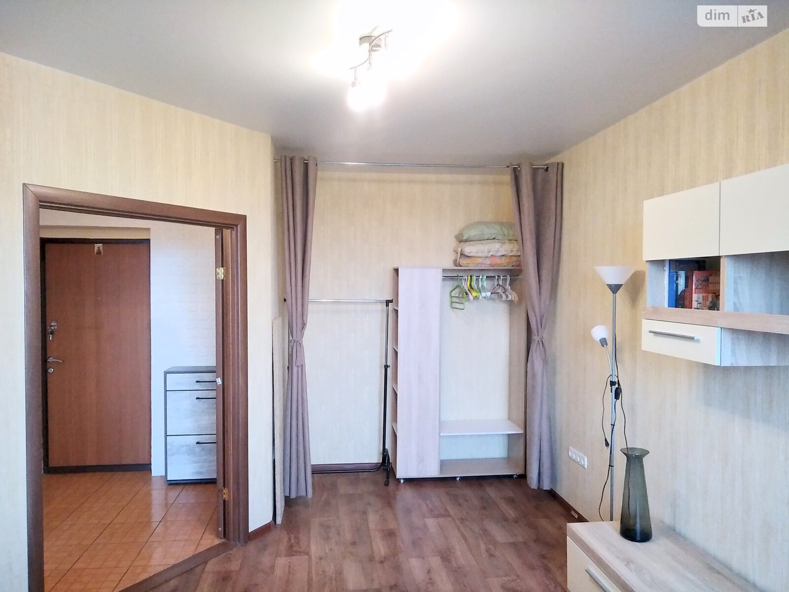 однокімнатна квартира в Одесі, район Черемушки, на вул. Шота Руставелі 9 в довготривалу оренду помісячно фото 1