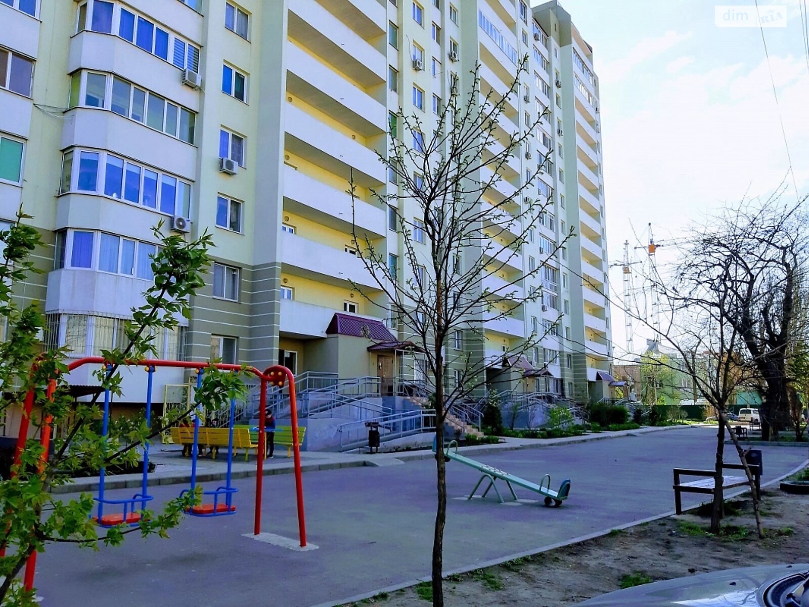 однокімнатна квартира в Одесі, район Черемушки, на вул. Шота Руставелі 9 в довготривалу оренду помісячно фото 1