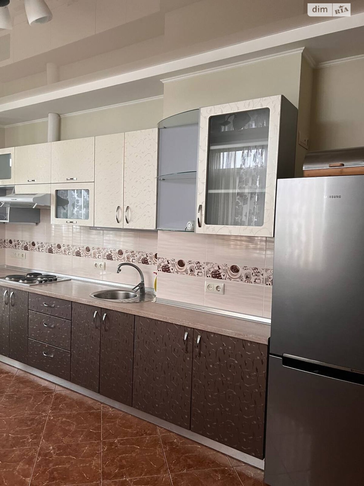 однокімнатна квартира в Одесі, район Черемушки, на вул. Якова Бреуса 63/1 в довготривалу оренду помісячно фото 1