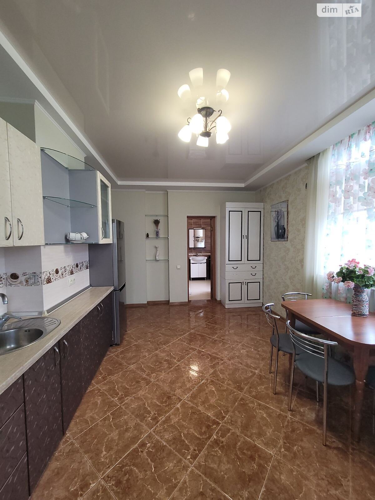 однокімнатна квартира в Одесі, район Черемушки, на вул. Якова Бреуса 63/1 в довготривалу оренду помісячно фото 1