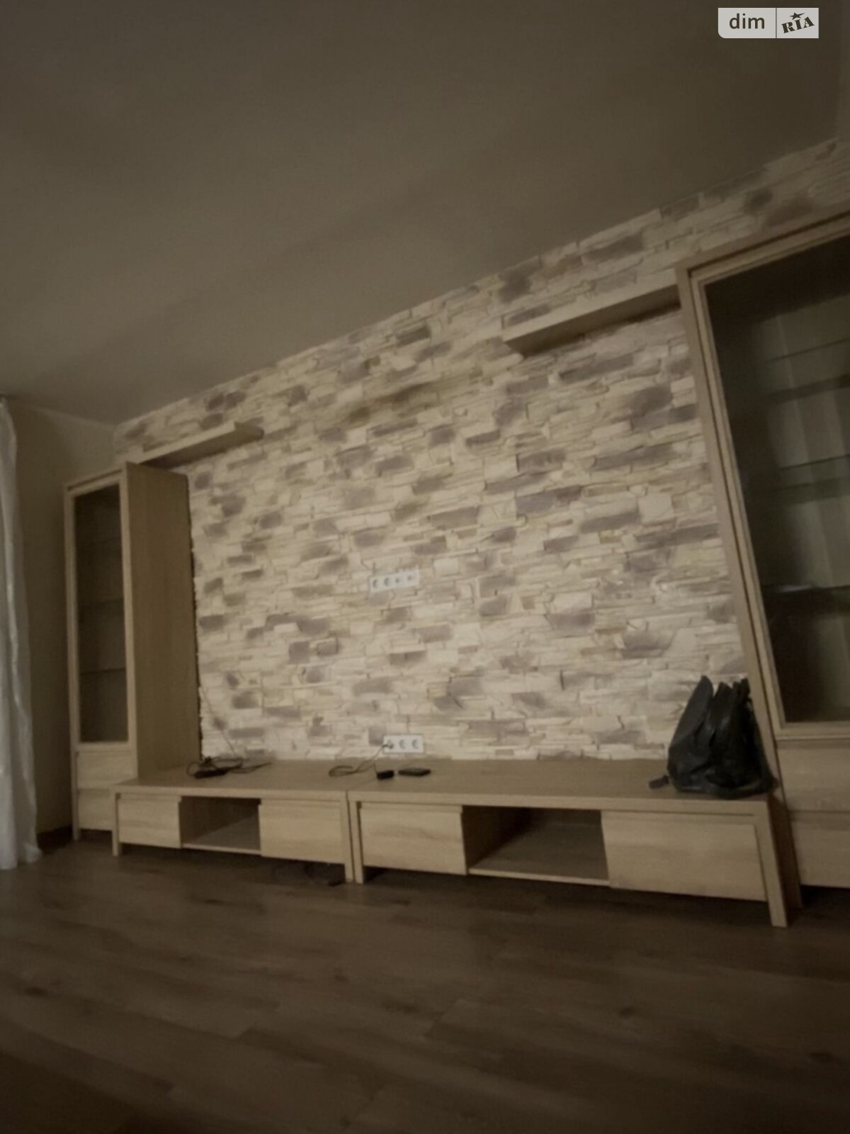 трикімнатна квартира в Одесі, район Чубаївка, на просп. Адміральський в довготривалу оренду помісячно фото 1 трикімнатна квартира в Одесі, район Чубаївка, на просп. Адміральський в довготривалу оренду помісячно фото 1