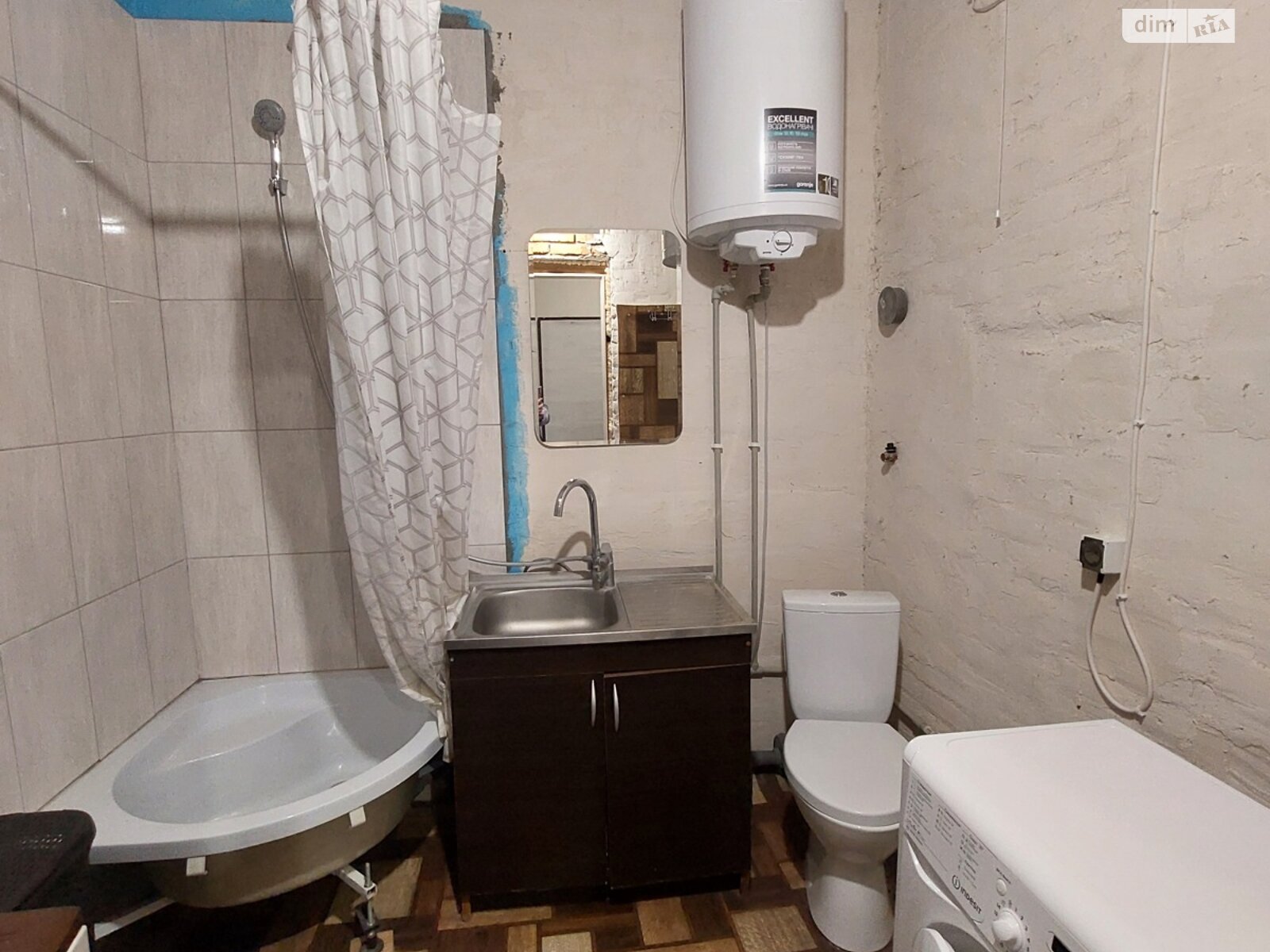 трехкомнатная квартира в Одессе, район Чубаевка, на дор. Фонтанская в аренду на долгий срок помесячно фото 1 трехкомнатная квартира в Одессе, район Чубаевка, на дор. Фонтанская в аренду на долгий срок помесячно фото 1