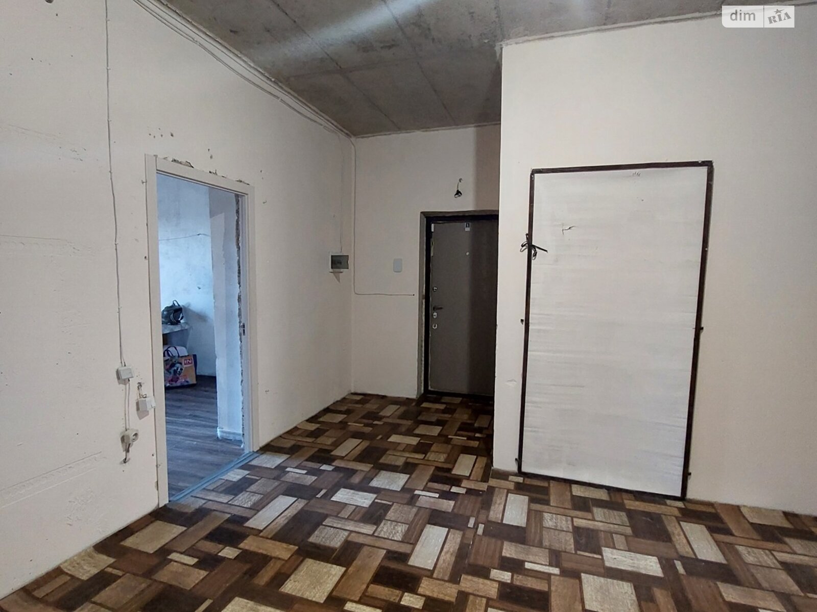 трехкомнатная квартира в Одессе, район Чубаевка, на дор. Фонтанская в аренду на долгий срок помесячно фото 1 трехкомнатная квартира в Одессе, район Чубаевка, на дор. Фонтанская в аренду на долгий срок помесячно фото 1