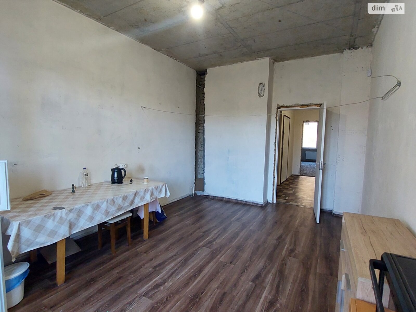 трехкомнатная квартира в Одессе, район Чубаевка, на дор. Фонтанская в аренду на долгий срок помесячно фото 1 трехкомнатная квартира в Одессе, район Чубаевка, на дор. Фонтанская в аренду на долгий срок помесячно фото 1