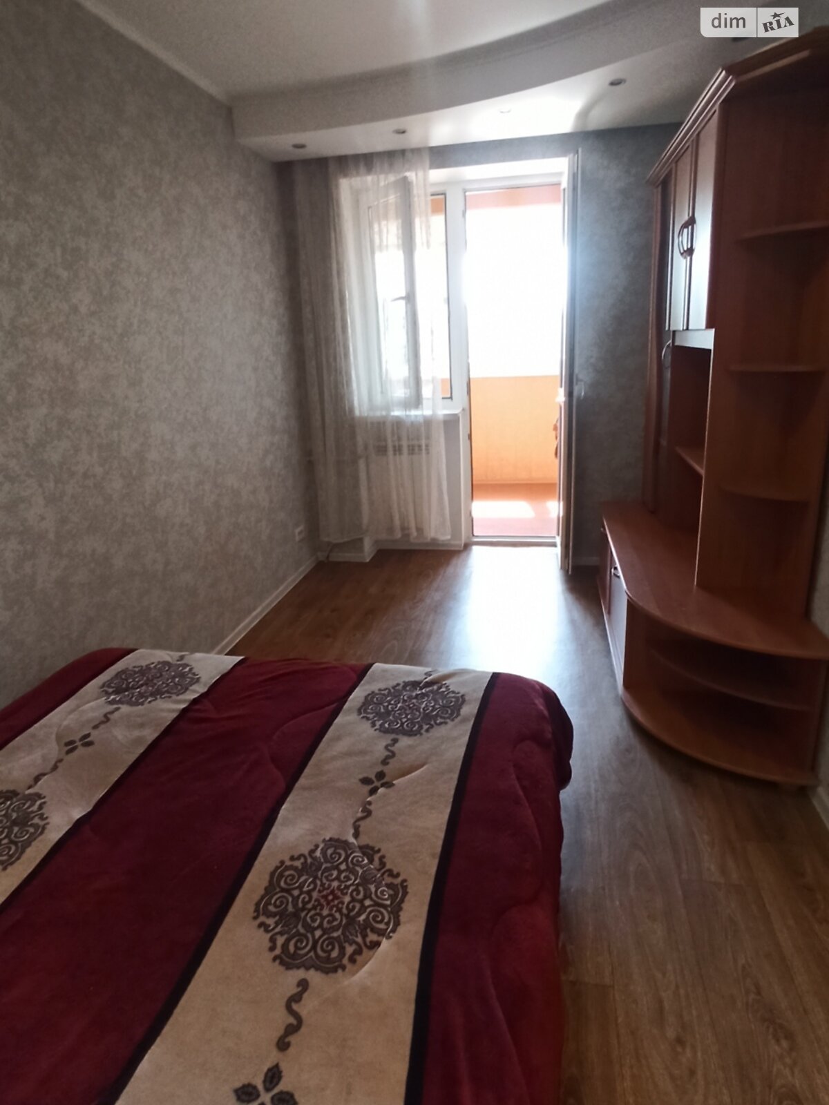 трехкомнатная квартира в Одессе, район Приморский, на ул. Ивана Франко 39 в аренду на долгий срок помесячно фото 1 трехкомнатная квартира в Одессе, район Приморский, на ул. Ивана Франко 39 в аренду на долгий срок помесячно фото 1