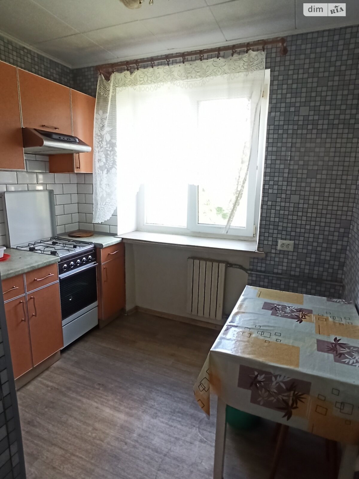 трехкомнатная квартира в Одессе, район Приморский, на ул. Ивана Франко 39 в аренду на долгий срок помесячно фото 1 трехкомнатная квартира в Одессе, район Приморский, на ул. Ивана Франко 39 в аренду на долгий срок помесячно фото 1