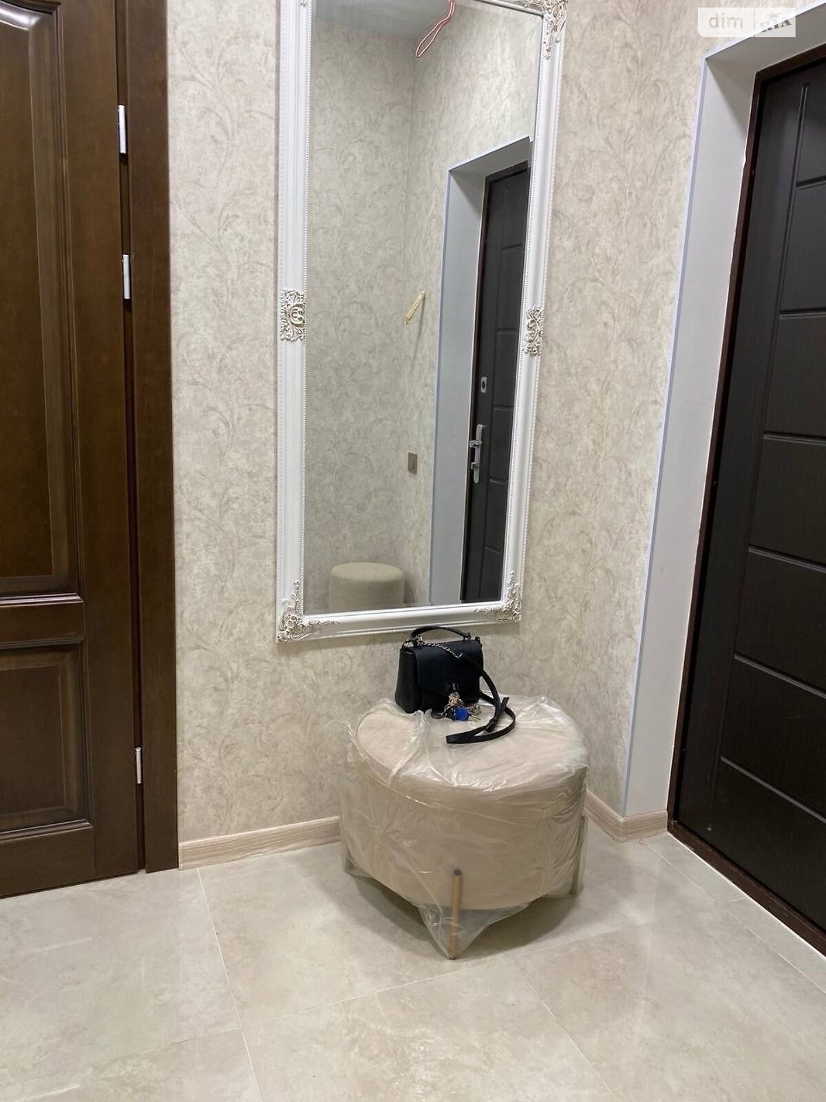 однокімнатна квартира в Одесі, район Чубаївка, на вул. Жаботинського 54А корпус 1 в довготривалу оренду помісячно фото 1 однокімнатна квартира в Одесі, район Чубаївка, на вул. Жаботинського 54А корпус 1 в довготривалу оренду помісячно фото 1