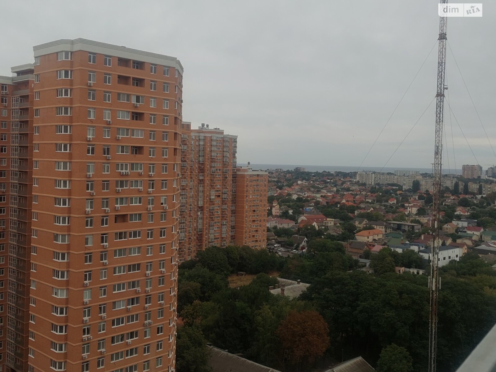 однокомнатная квартира в Одессе, район Чубаевка, на ул. Люстдорфская дорога 55/2 корпус 4 в аренду на долгий срок помесячно фото 1