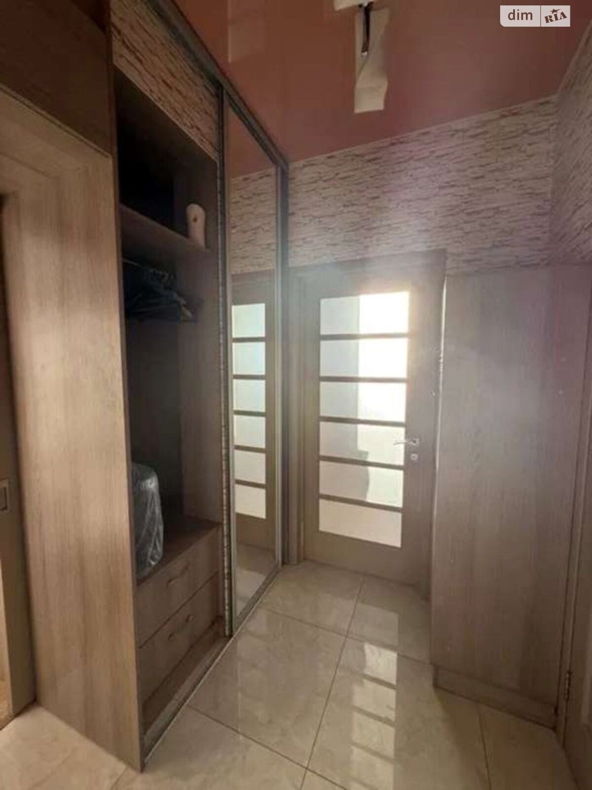 однокомнатная квартира в Одессе, район Чубаевка, на ул. Люстдорфская дорога 55/2 корпус 5 в аренду на долгий срок помесячно фото 1 однокомнатная квартира в Одессе, район Чубаевка, на ул. Люстдорфская дорога 55/2 корпус 5 в аренду на долгий срок помесячно фото 1