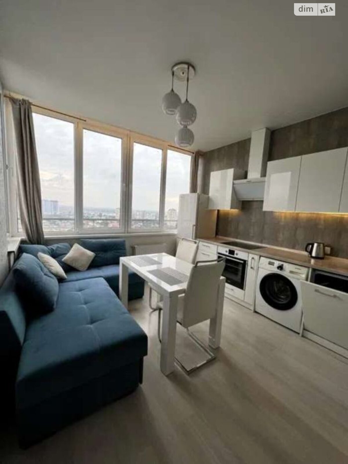 однокомнатная квартира в Одессе, район Чубаевка, на ул. Люстдорфская дорога 55/2 корпус 5 в аренду на долгий срок помесячно фото 1 однокомнатная квартира в Одессе, район Чубаевка, на ул. Люстдорфская дорога 55/2 корпус 5 в аренду на долгий срок помесячно фото 1